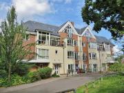 2 bedroom penthouse to rent