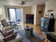 2 bedroom penthouse to rent