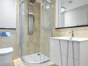 2 bedroom penthouse to rent