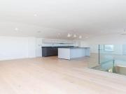 2 bedroom penthouse to rent