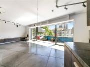 2 bedroom penthouse to rent