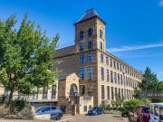 2 bedroom penthouse to rent