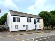 2 Bedroom Property