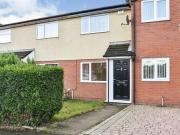 2 bedroom property for rent in Danby Road Hyde SK14