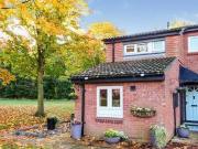 2 bedroom property for rent in Hollis Crescent Strensall...