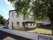2 bedroom property for rent in Southcote Road,...