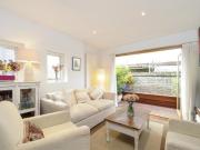 2 bedroom property for rent in Winders Road, London, SW11