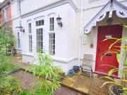 2 bedroom property for sale in Bournemouth, BH1 36113799 on
