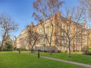 2 bedroom property for sale in Eaton House, Vicarage...