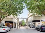 2 bedroom property for sale in Sheen Road, Richmond, TW9...
