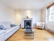 2 bedroom property in Albany Street, Regents Park,...