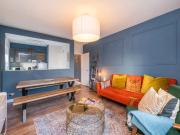 2 bedroom property in Arcadia Court, 45 Old Castle...
