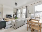 2 bedroom property in Barnard Road, Battersea, London,...