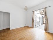 2 bedroom property in Bollo Bridge Road, London, W3...