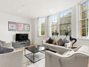 2 bedroom property in Butler Court, Hyde Lane, London,...