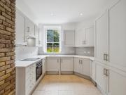 2 bedroom property in Cleveland Mansions, Widley Road,...