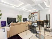 2 bedroom property in Courtfield Gardens, Earls Court,...