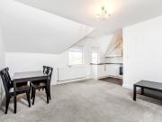 2 bedroom property in Cricklewood Lane, London, NW2...