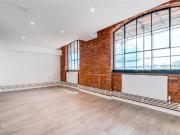 2 bedroom property in Dove Road, Islington, London, N1...