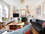 2 bedroom property in Edgeley Road, Clapham Common,...