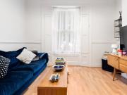 2 bedroom property in Elmore Street, London, N1 £2,800...
