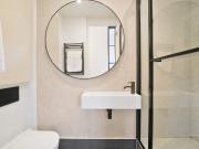 2 bedroom property in Farley Court, Allsop Place,...