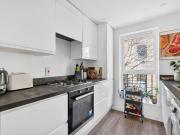 2 bedroom property in Gainsford Street, London, SE1...