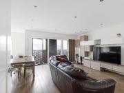 2 bedroom property in Greenaway Apartments, 37 Bedford...