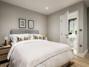 2 bedroom property in Grinstead Road, London, SE8 £2,700...