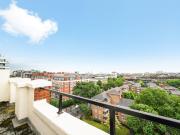 2 bedroom property in Grove End House, Grove End Road,...