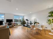 2 bedroom property in Hereford Road, London, W2 £4,750...