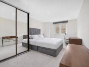2 bedroom property in Hudson Building, 11 Chicksand...