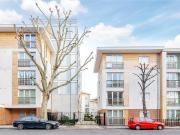 2 bedroom property in Island Apartments, 30 Coleman...