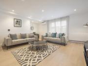 2 bedroom property in Kings Road, London, SW3 £7,500 pcm... 2 bedroom property in Kings Road, London, SW3 £7,500 pcm...