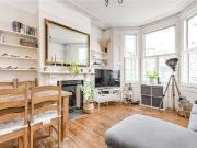 2 bedroom property in Lavender Sweep, London, SW11...