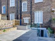 2 bedroom property in Lonsdale Square, Islington,...