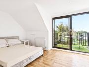 2 bedroom property in Lower Ham Road, Kingston Upon... 2 bedroom property in Lower Ham Road, Kingston Upon...