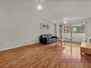 2 bedroom property in Lowestoft Mews, London, E16 £1,800...