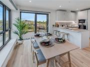 2 bedroom property in Lyons Dock House, 470 Oldfield...