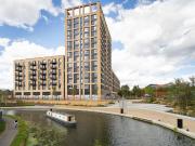 2 bedroom property in Lyons Dock House, 470 Oldfield...