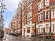 2 bedroom property in Morpeth Mansions, Morpeth Terrace,...
