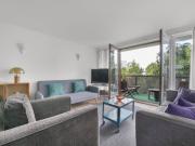 2 bedroom property in Naylor Building East, 15 Adler...