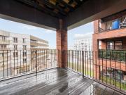 2 bedroom property in Parkes Street, London, E20 £2,900...