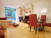 2 bedroom property in Pulse Apartments, 52 Lymington...