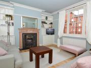 2 bedroom property in Queen's Club Gardens, London,...
