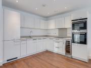 2 bedroom property in Queensland Road, Islington,...