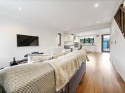 2 bedroom property in Rosethorn Close, Balham, London,...