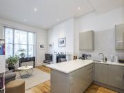 2 bedroom property in Shirland Road, London, W9 £2,850...