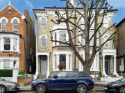 2 bedroom property in Sisters Avenue, Battersea, London,...