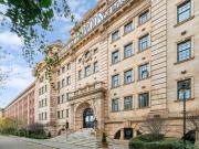 2 bedroom property in Somerville Avenue, Harrods...